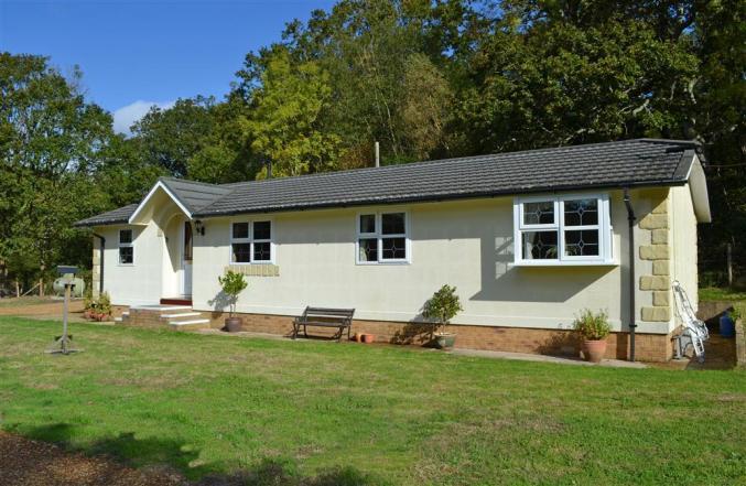 Details about a cottage Holiday at Dilton Glen